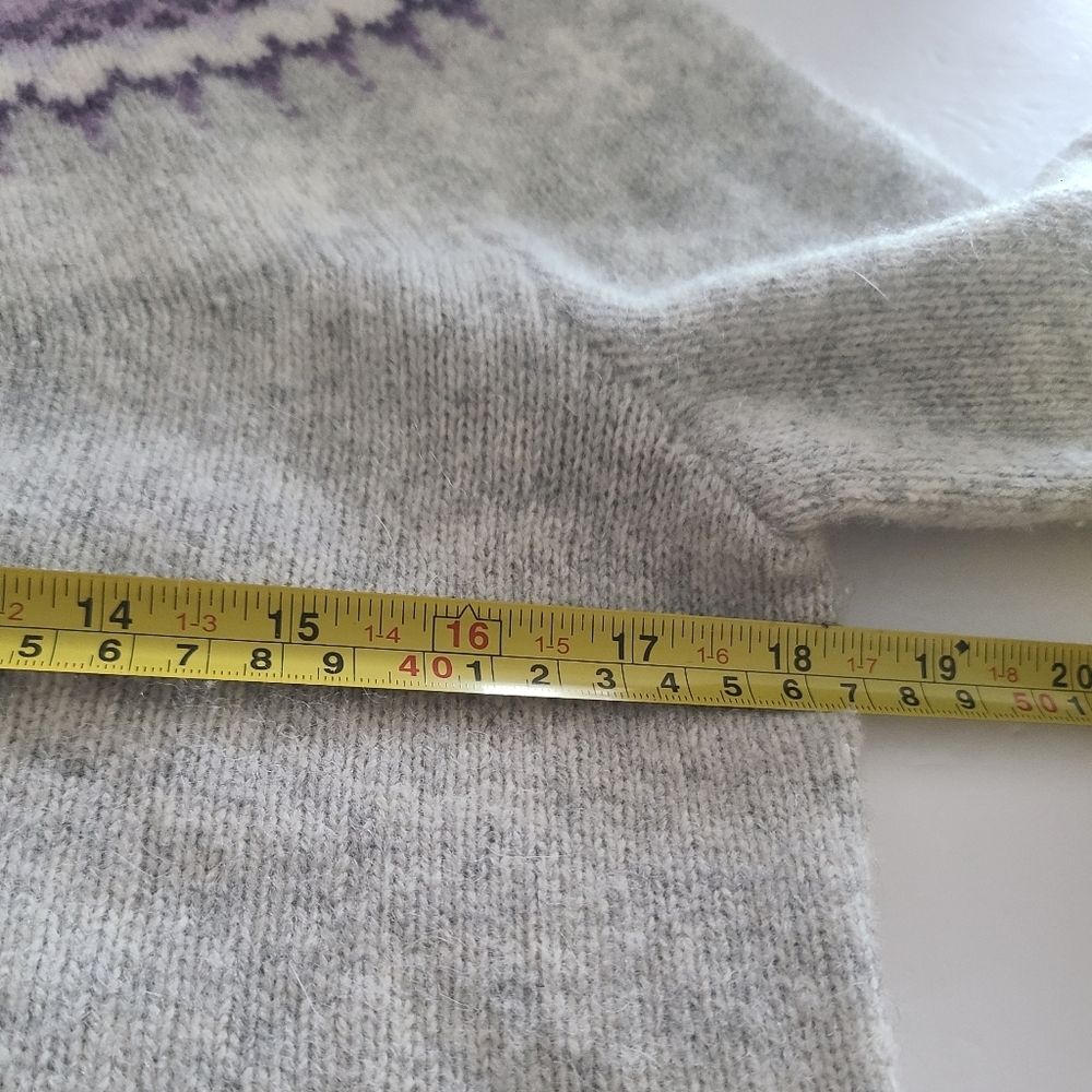 Eddie Bauer collectibles Women's sweater sz.S petite wool/angora - Picture 6 of 8